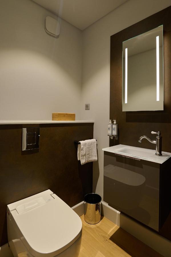 Appartement Montagnon - Les Suites Du Palais - Classe 4 Etoiles, Parking Prive, Vue Cathedrale, 3 Chambres, Primo C0Nciergerie Nevers Buitenkant foto